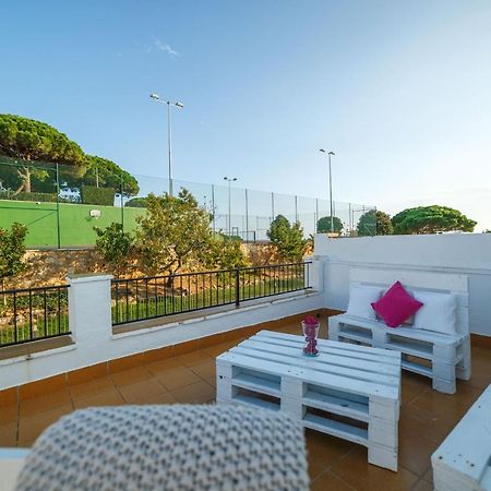 Apartamentos Costa Brava Las Vistas サン・フェリウ・ダ・ギショルス エクステリア 写真